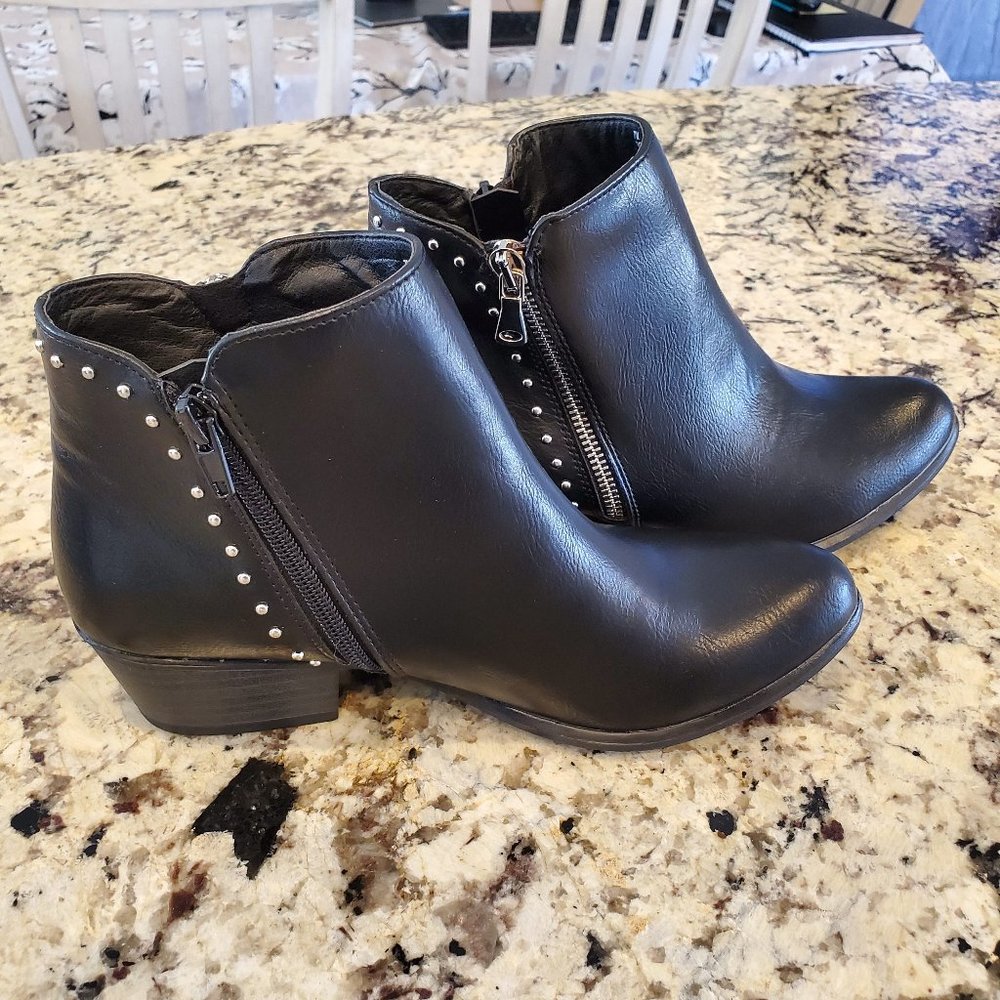 Black Ankle Boots Size 7
